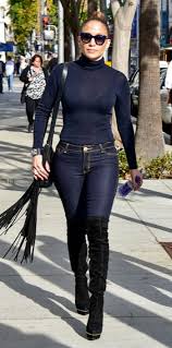 Queen Of Pop J Lo Has Had Many Memorable Style Moments Here Are A Few Of Our Favorites Fashion Style Jlo