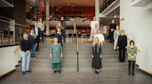 Anna takanen, skådespelare, regissör, författare. Arets Sommarpratare Alands Radio Tv Ab