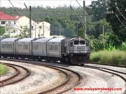 Landasan kereta api telah dibina bagi menghubungkan seluruh tanah melayu. Keretapi Tanah Melayu 25110 Pulau Pinang W Train No 2 Ekspres Rakyat Kuang Youtube