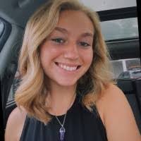 Tracy Dee's Instagram, Twitter & Facebook