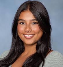 Maggie Ahern's Instagram, Twitter & Facebook