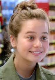 Gaby et isa, parents de trois enfants de 8, 12 et 16 ans, tentent de tenir bon la barre et de garder le cap dans les eaux tumultueuses du quotidien. Laetitia Martinet Wiki Parents Mode D Emploi Fandom