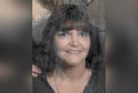 Leslie Becker's Instagram, Twitter & Facebook