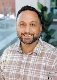 Steven Mcclary's Instagram, Twitter & Facebook