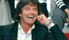 Roberto Alessi è in onda da noi! Il direttore di Novella 2000 commenta in  ordine sparso personaggi, gossip, televisione e fatti d'attualità con la  partecipazione di Marco Ronchetto e Cinzia Galleri. #TornaaCasaAlessi