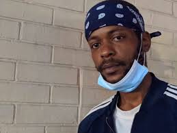 People Make Art and Sleep Outside Homeless Shelter to Show 'The Upper West  Side is a Compassionate, Welcoming Place'