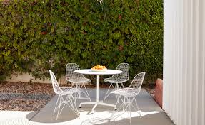My only concern is it sounds like hive modern just ships the chair in a box vs in home delivery with dwr. Eames Wire Chair With Wire Base Hivemodern Com
