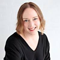 Tiffany Rattray's Instagram, Twitter & Facebook