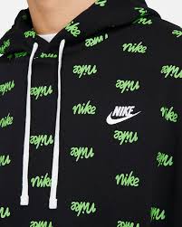 Modern detailing and a classic sporty silhouette combine on the men's nike sportswear club. Nike Sportswear Club Herren Hoodie Nike De