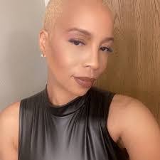 Tessa Crouse's Instagram, Twitter & Facebook