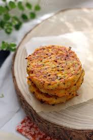 Galette Vegetarienne Quinoa Potimarron Emmentaler Suisse Recette Galettes Vegetariennes Galette De Quinoa Recettes De Cuisine
