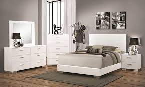 These sets can include a variety of different items, which are all designed specifically to look and function perfectly together. Bella Modern Bedroom Sets Contemporary Bedroom Sets