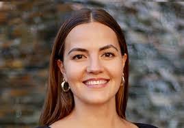 Suzanne Enslow's Instagram, Twitter & Facebook