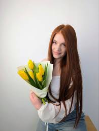 Букет 5 тюльпанов  купить в Перми, цена 900 ₽, заказать с доставкой