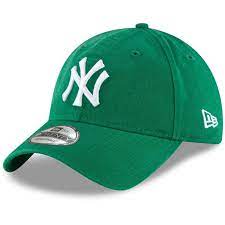 New York Yankees New Era Core Classic Secondary 9twenty Adjustable Hat Kelly Green In 2021 Chicago Cubs Hat Adjustable Hat New Era