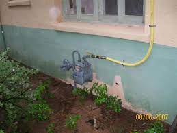 So the residential edition of the florida building code and the international residential code do not allow gas pipe that is subject to corrosion to be installed at an exterior location where it is exposed to moisture, except if it is protected in an approved manner.coating must be approved Flexible Gas Piping Ok For Exterior Plumbing Inspections Internachi Forum