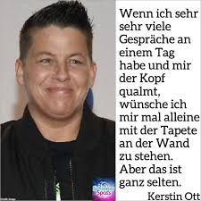 EXKLUSIV** Kerstin Ott über ihren alten Job als Malerin. Mehr über ihr  Leben erzählt Kerstins in unserem Podcast SchlagerGeflüster. Hier entlang  👉 www.schlagergefluester.de ODER 👉  https://linktr.ee/schlagergefluesterpodcast