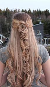 Regardless of your reasons for looking into a short hairstyle, it looks great on anyone. 22 Cute Hairstyles For Short Hair And Medium Length Hair My Stylish Zoo
