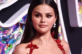 Selena Gomez Matched Her Hair To Her Tattoo