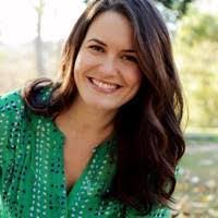 Jennifer Gendron's Instagram, Twitter & Facebook