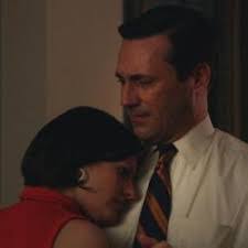 Peggy Don's Instagram, Twitter & Facebook