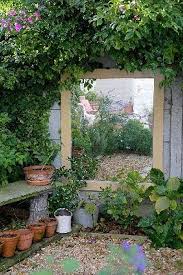 Insane Tips Can Change Your Life Garden Landscaping Slope Stones Minimal Garden Landscaping Re Courtyard Gardens Design Small Courtyard Gardens Garden Mirrors