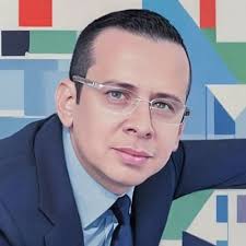 Alejandro Quiñones (@aqconsultor)