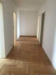 Die zu vermietende 4 raum wohnung befindet sich im 1. 4 Zimmer Wohnung Zu Vermieten Emmerichstrasse 29 02826 Gorlitz Innenstadt Mapio Net