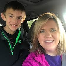 Stacy Summerlin's Instagram, Twitter & Facebook