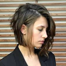 1001 Idees Carre Plongeant Degrade On Arrondi Les Angles Carre Plongeant Cheveux Coupe De Cheveux Carre Plongeant