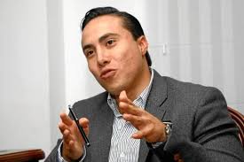 Jun 26, 2021 · el senador y la escritora trinaron sobre lo ocurrido este viernes cuando el helicóptero en el que viajaba duque recibió varios disparos. Los Motivos Por Los Que La Corte Suprema Investigara A Richard Aguilar