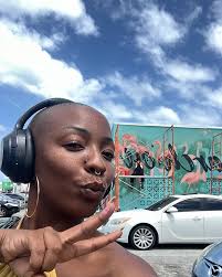 steady sunward 🫡🇧🇸🦩❤️‍🔥✨ very seldom do I get to bring my studio style  out to some walls