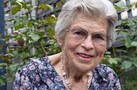 Gallipoli 2015: Century-old gold pocket watch part of Hobart Regatta  history