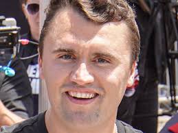 Bette Midler Reveals 'Beloved' Co-Star Frederic Forrest Has Died at 86