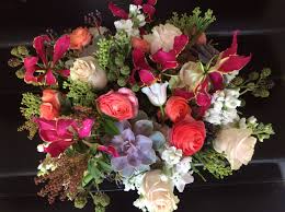 Get hot deals on beautiful flowers and floral arrangements at avas flowers. Spring Romance In San Francisco Ca Seti Flowers