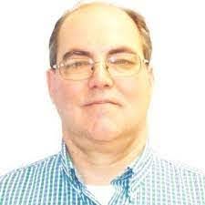 Stephanie Paxson's Instagram, Twitter & Facebook