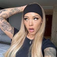 Sonya Hearn's Instagram, Twitter & Facebook