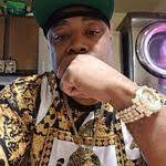 Lorenzo Beamon's Instagram, Twitter & Facebook