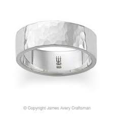 Pin By Becky Bossman On Jewelry Ideas James Avery Wedding Bands Hammered Band Jewelry