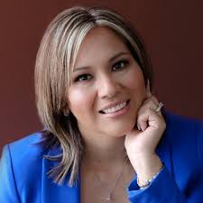 Realty ONE Group, Experience Agents