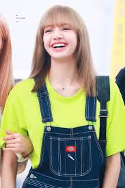 Beli baju lisa blackpink model & desain terbaru harga murah 2021 di tokopedia! Pin By Brittang On Lalisa Manoban Black Pink Kpop Girls South Korean Girls