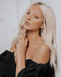 Georgia hirst HD wallpapers