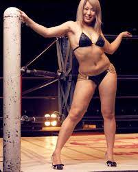 くさそうでエロい女子プロレスラーが発見される : 助兵衛速報