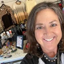 Jana Hardin's Instagram, Twitter & Facebook