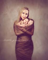 We bring energy and thoughtfulness to what we do. Top 10 Best Newborn Photographers In The World Topteny Com