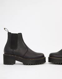 Martens in a classic silhouette that stands the test of time. Dr Martens Rometty Black Leather Heeled Chelsea Boots Asos