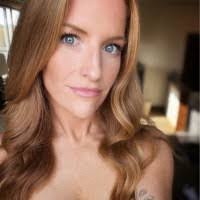 Jaclyn Ward's Instagram, Twitter & Facebook