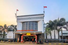 Pergimulu.com menyediakan informasi jadwal kereta api stasiun bandung tahun 2021 terbaru untuk anda yang mau naik kereta api dari dan ke bandung. Kai Schedule Train Ticket Booking Jakarta Bandung Traveloka