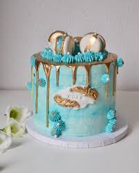 Romy Sur Instagram C Est Le Drip Cake Du Petit Noam Qui Ouvre Le Bal Ce Week End Enfin Un Gateau Bleu Pour Un Petit Garcon Gateaux Bleus Gateau Drip Cakes