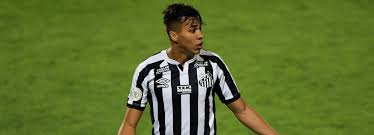 Secondo quanto riportato da la gazzetta dello sport, il milan avrebbe sorpassato la juve nella corsa a kaio jorge, talento in forza al. Ac Mailand Wartet Bei Kaio Jorge Ab Juventus Turin Sieht Chance